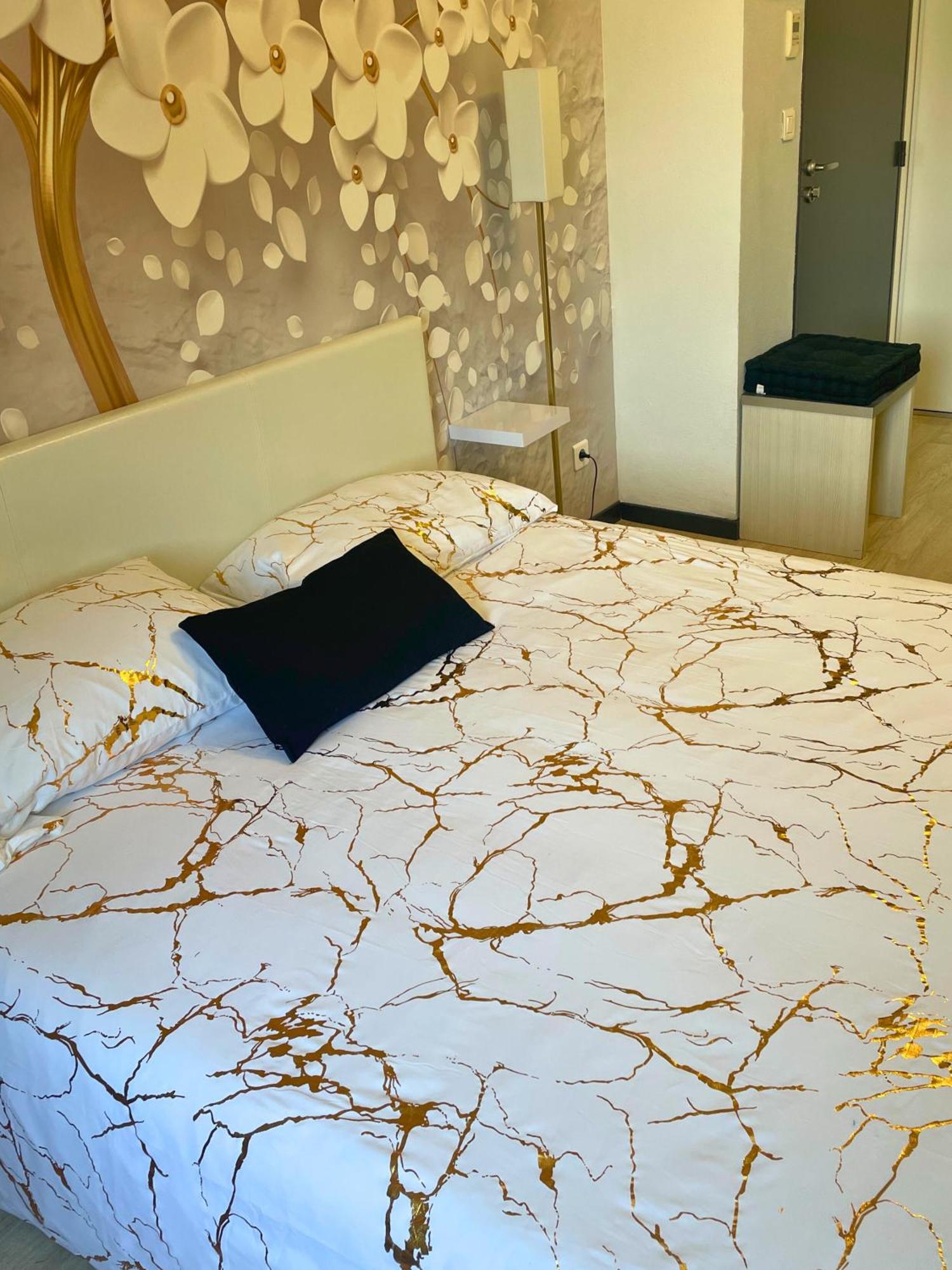 Apartment Reve Dore Equipe, Wifi, Unique